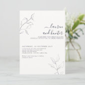 Moderne QR Code Navy Blue Script Botanical Wedding Kaart (Staand voorkant)