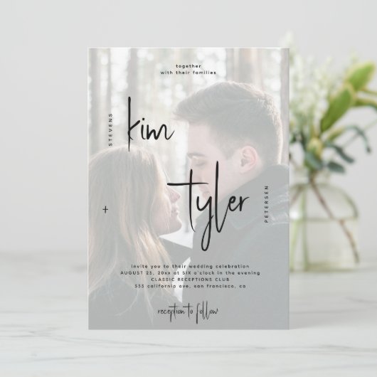 Moderne QR CODE scriptnamen 2 foto's bruiloft Kaart (Staand voorkant)