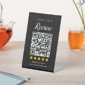 Moderne QR Code Social Media Laat ons een Review a Reclamebord Met Voetstuk (Insitu)