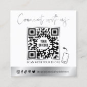 Moderne QR-code Sociale media Wit en Chrome Zilver Vierkante Visitekaartje (Voorkant)