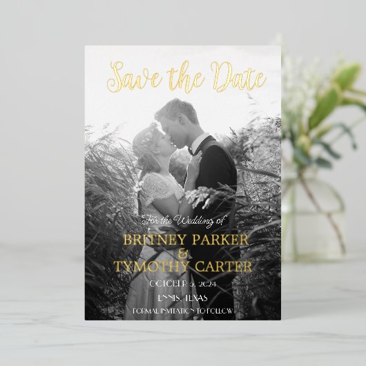 Moderne QR-code Zwart handschrift met foto's Folie Uitnodiging (Staand Voorkant)