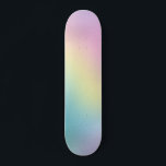 Moderne rainboogpastelholografische eengradiënt persoonlijk skateboard<br><div class="desc">Moderne gradiënt van de regenboogpastel,  holografisch eenhoorn,  roze,  geel,  turquoise en paars.</div>