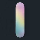 Moderne rainboogpastelholografische eengradiënt persoonlijk skateboard<br><div class="desc">Moderne gradiënt van de regenboogpastel,  holografisch eenhoorn,  roze,  geel,  turquoise en paars.</div>