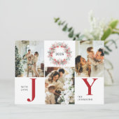 Moderne Red Holly Berries 3 Foto Joy Kerstmis Feestdagenkaart (Staand voorkant)