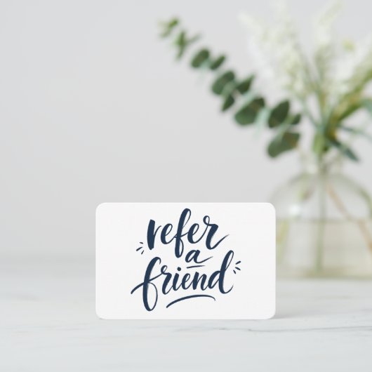 Moderne Referral Navy Blauwe Witte Korting Script (Staand voorkant)