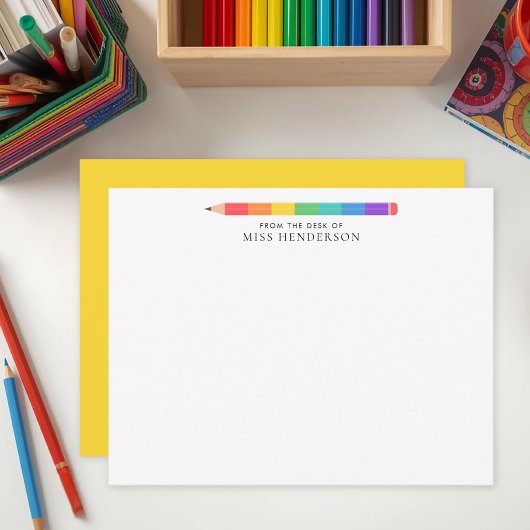 Moderne Regenboog Potlood Aangepaste Onderwijs- Notitiekaartje