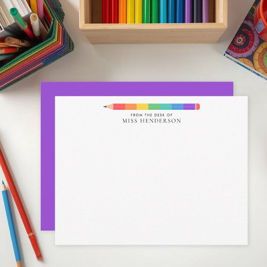Moderne Regenboog Potlood Aangepaste Onderwijs- Notitiekaartje