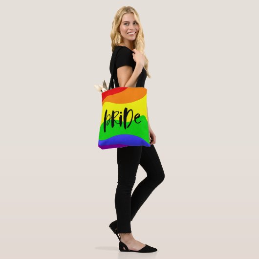Moderne regenboog tote bag (Op model)