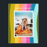 Moderne Regenboog Vrolijk en Helder Verticaal Feestdagenkaart<br><div class="desc">Vrolijk en helder modern Rainbow Christmas Design verticaal</div>