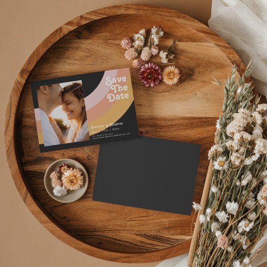 Moderne regenboogdonkerdonkerhorizontale retour sl magnetische uitnodiging