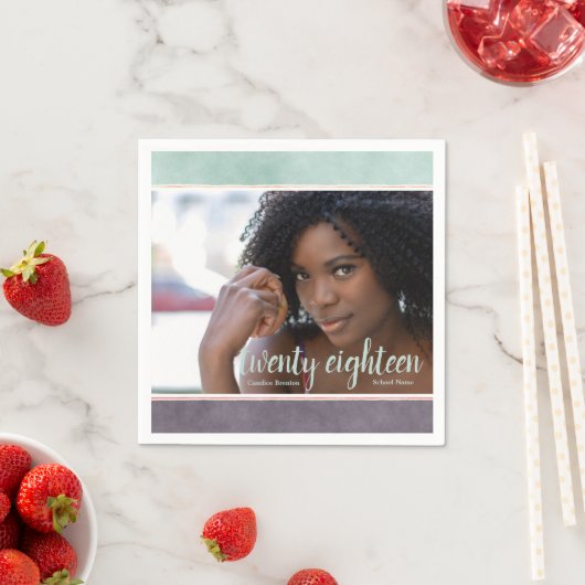 Moderne regenboogstapes Afstuderen papier van luie Servetten (Insitu)