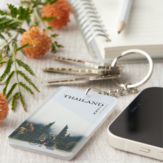 Moderne reissouvenir sleutelhanger (Voorkant Rechts)