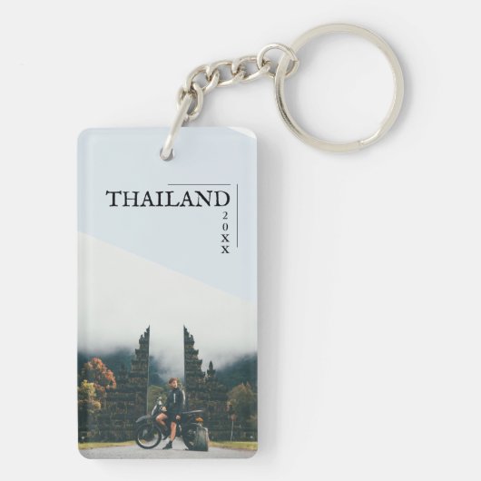 Moderne reissouvenir sleutelhanger (achterkant)