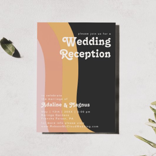 Moderne Retro 70'er Regenboog Donkere Bruiloftsrec Kaart