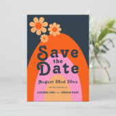 Moderne Retro 70s Bruiloft met Madeliefjes Save The Date (Staand voorkant)