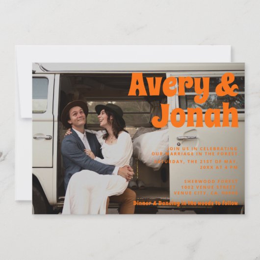 Moderne  Retro Bold Typography Photo Wedding Kaart (Voorkant)