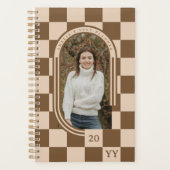 Moderne retro bruin geruite patroon boog foto planner (Voorkant)