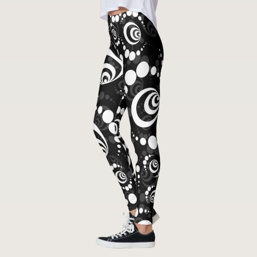 Moderne Retro Crop Circle Black en White Leggings (Links)