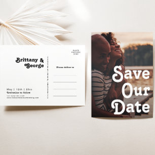 Moderne Retro Lettering Save Our Date Foto Uitnodiging Briefkaart