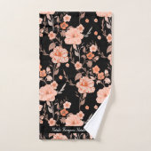 Moderne retro met stijlvol script l Zwart bloemig Bad Handdoek (Handdoek)