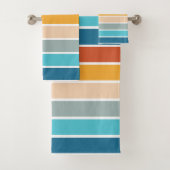 Moderne Retro Sunset Stripes gepersonaliseerd Bad Handdoek (Insitu)