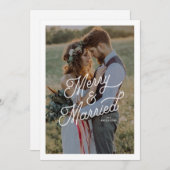 Moderne Retro Vrolijk en Getrouwd Fotovet Script Feestdagenkaart (Voorkant / Achterkant)