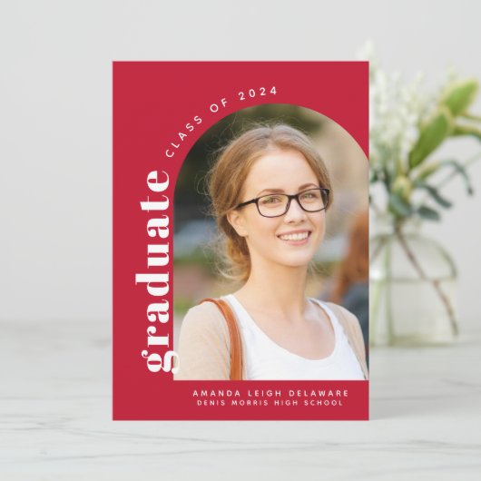 Moderne Rode Boog 2024 Foto Afstuderen Aankondiging (Staand voorkant)