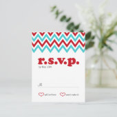 Moderne rode en Aqua Chevron & Lovebirds RSVP Uitnodiging Briefkaart (Staand voorkant)