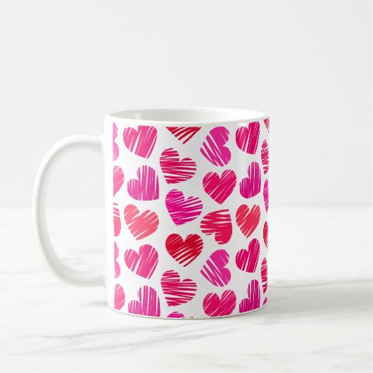 Moderne Rode en Roze Doodled Harten Valentijn Naam Koffiemok (Links)