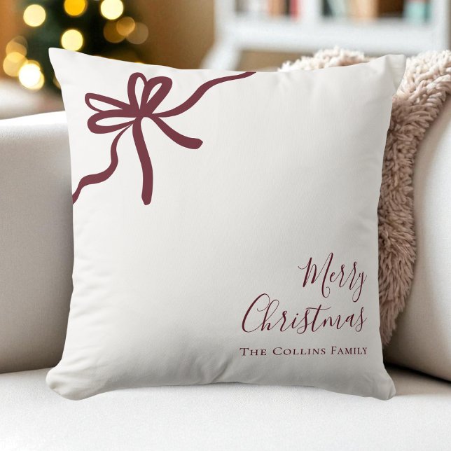 Moderne Rode Festieve Boog Script Gelukkig Kerstfe Kussen (Modern Red Festive Bow Script Merry Christmas Throw Pillow)