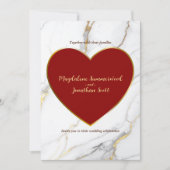 Moderne Rode Hart Marmer en Goud Accent Huwelijk Kaart (Voorkant)