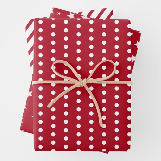 Moderne rode Polka Dot Star Line Pattern Feestdage Inpakpapier Vel (In situ)