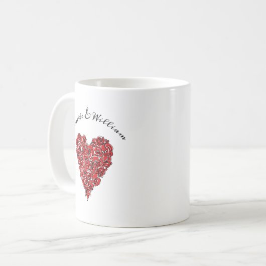 Moderne rode rozen hart gepersonaliseerd koffiemok (Voorkant links)