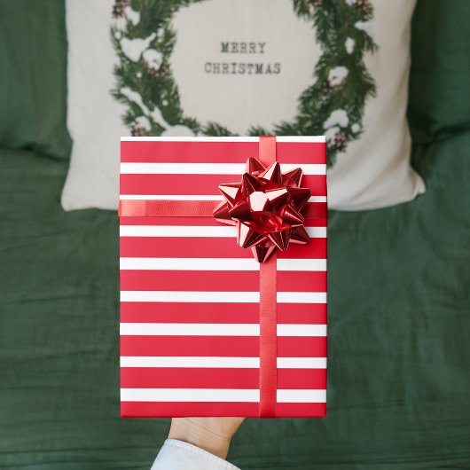 Moderne Rode Stripes Kerstmis Cadeaupapier
