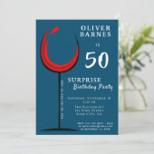 Moderne Rode Wijn Glas 50ste Verjaardag Surprise P Kaart (Staand voorkant)