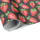 Moderne rode & zwarte Waterverf aardbei Cadeaupapier (Rol Hoek)