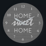 Moderne roestkleurige donkergrijze burlap thuisbas grote klok<br><div class="desc">Moderne,  donkergrijze faux burlap Home Sweet Home-klok.
U kunt de tekst eenvoudig wijzigen.</div>