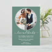 Moderne ronde foto Lijst Eucalyptus Green Wedding Bedankkaart (Staand voorkant)