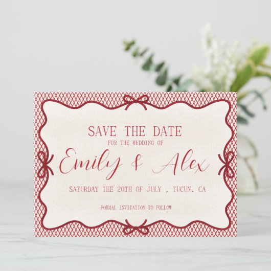 moderne rood & crème save the date  kaart (Staand voorkant)