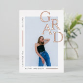 Moderne Roos Gold Afstuderen Real Folie Uitnodiging (Staand Voorkant)