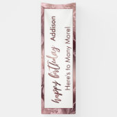 Moderne Roos Gold Pastel Pink Stripe Happy Birthda Spandoek (Verticaal)