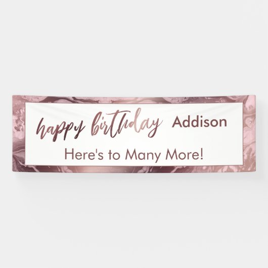 Moderne Roos Gold Pastel Pink Stripe Happy Birthda Spandoek (Horizontaal)