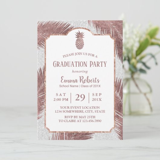 Moderne Roos Gold Pineapple Luau Graduation Party Kaart (Staand voorkant)