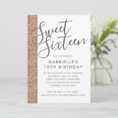 Moderne Roos Gold Pink Glitter Sweet 16 Uitnodigin Aankondiging (Staand voorkant)
