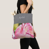 Moderne Roos monogrammen Tote Bag (Dichtbij)