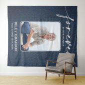 Moderne rouwherdenking viering foto banner wandkleed (In Situ (horizontaal))