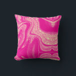 Moderne, roze, abstract marmer patroon kussen<br><div class="desc">Moderne,  hete roze,  abstracte marmer met kussen</div>