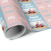 Moderne roze blauwe familie kerstfeest cadeaupapier (Rol Hoek)