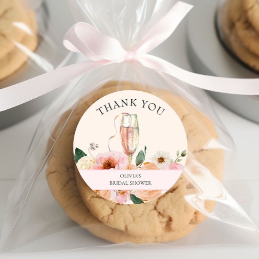 Moderne Roze Bloemachtige Champagne Bruidsdouche Ronde Sticker