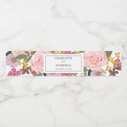 Moderne Roze Bloementuin lente bruiloft gunsten Waterfles Etiket (Enkel label)